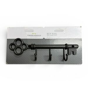 NWT Key Rail Key Holder Key Ring Key Keeper